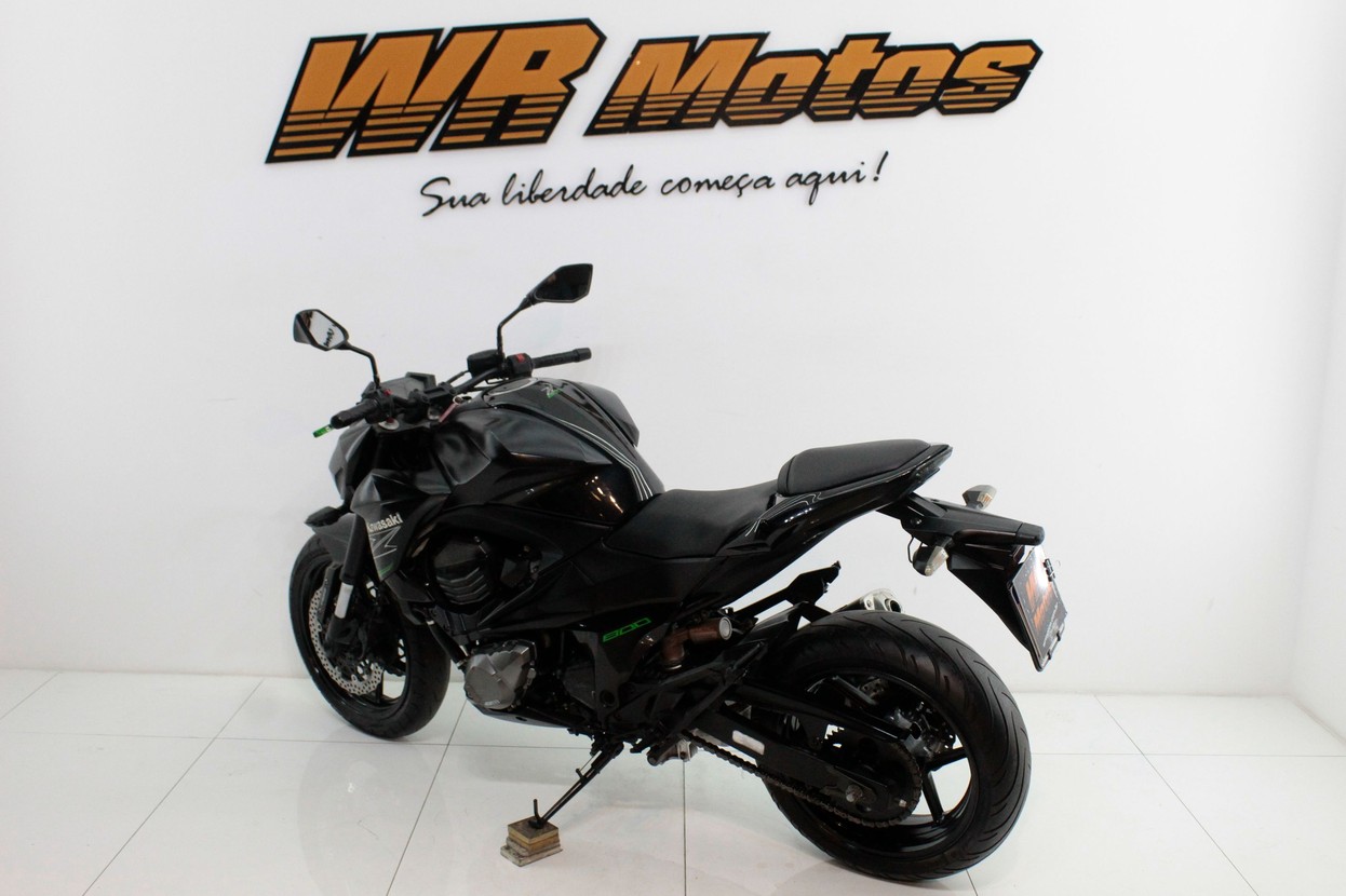 KAWASAKI Z800 ABS