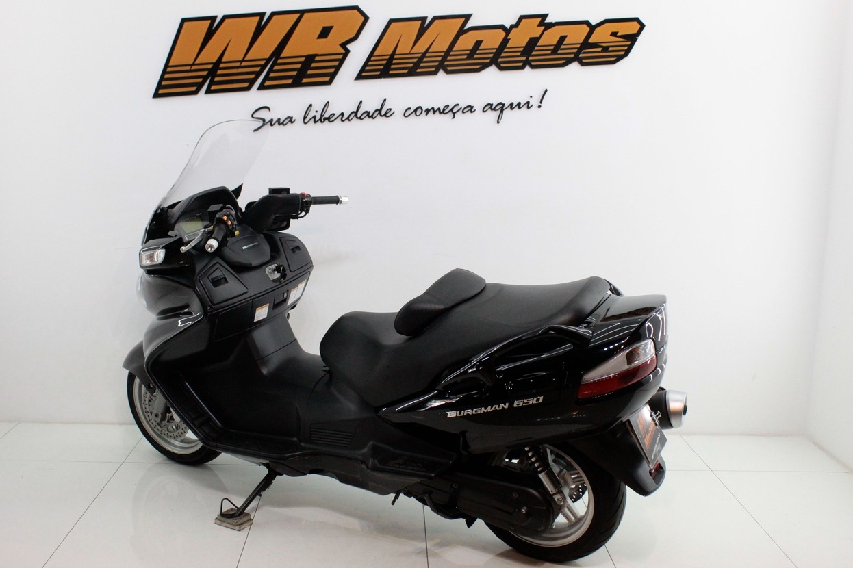 SUZUKI BURGMAN 650