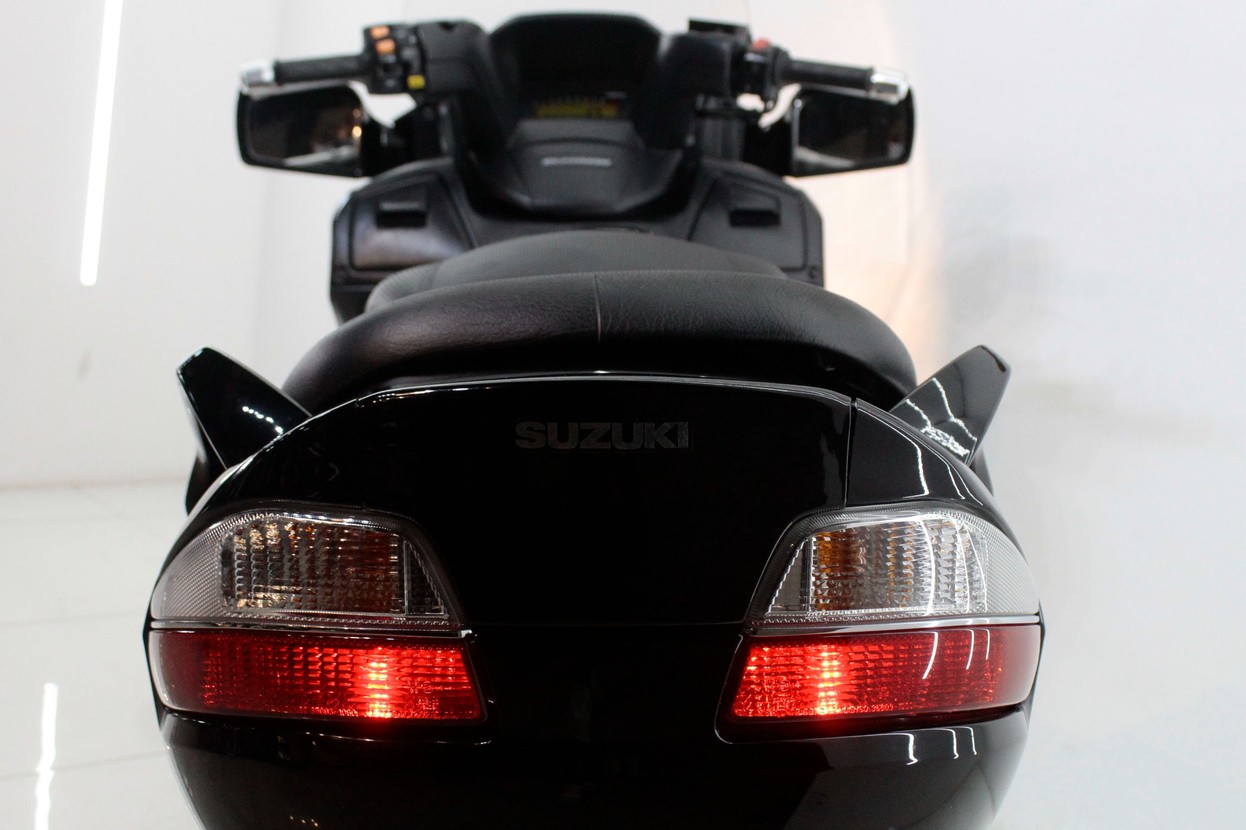SUZUKI BURGMAN 650