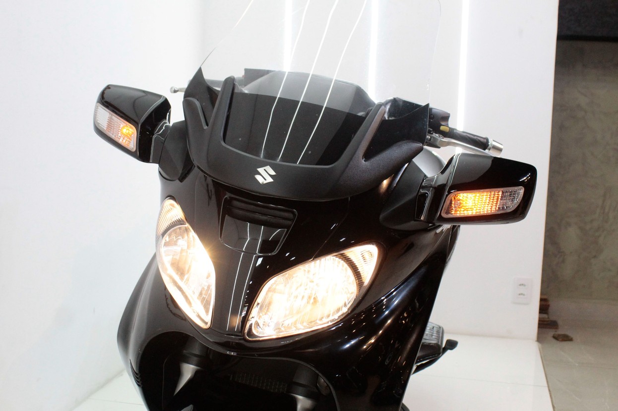 SUZUKI BURGMAN 650