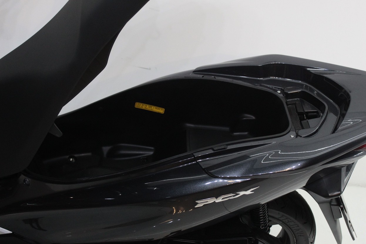 HONDA PCX 150 DLX