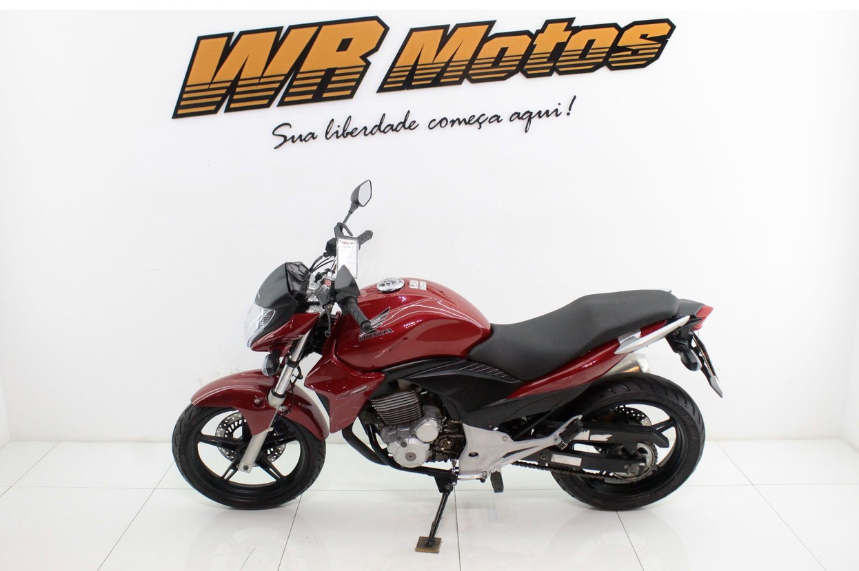 HONDA CB 300R