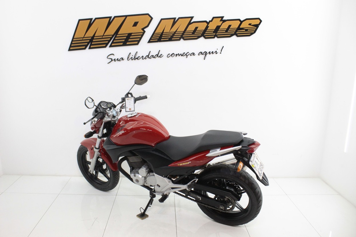 HONDA CB 300R