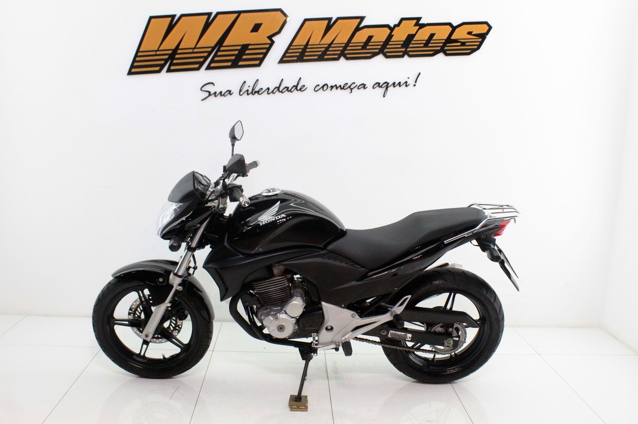 HONDA CB 300R