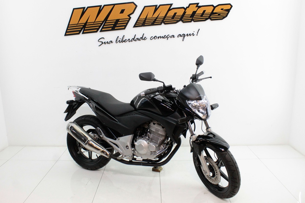HONDA CB 300R