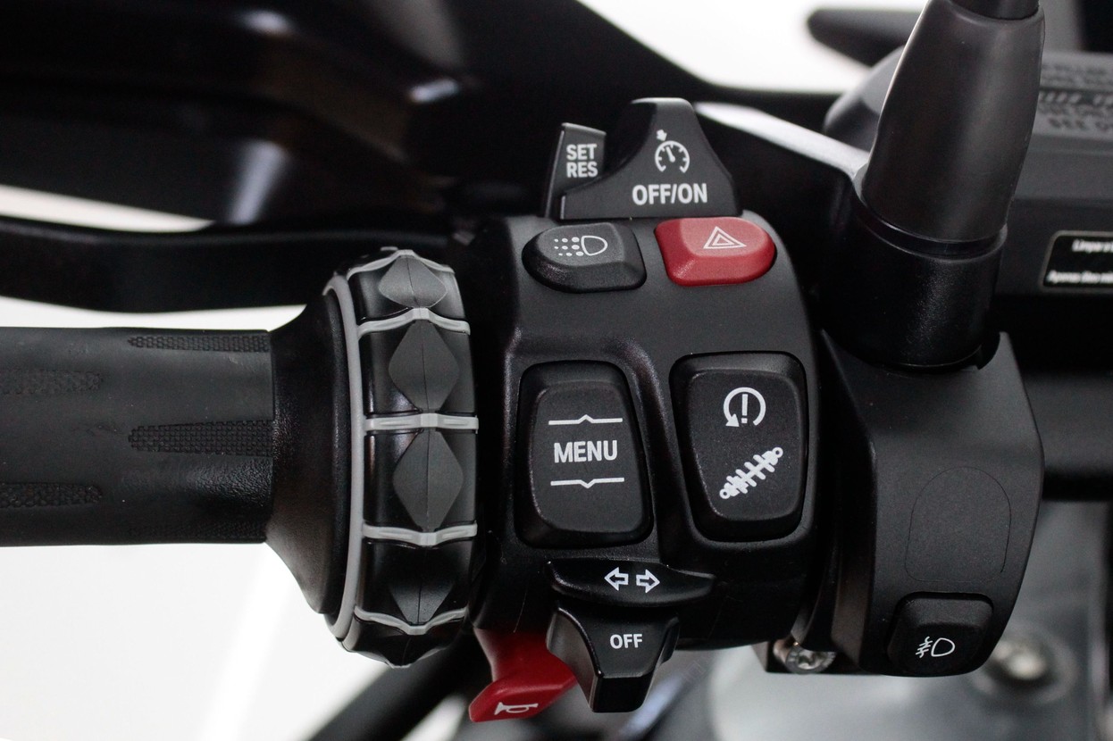 BMW R 1250 GS ADVENTURE TRIPLE BLACK