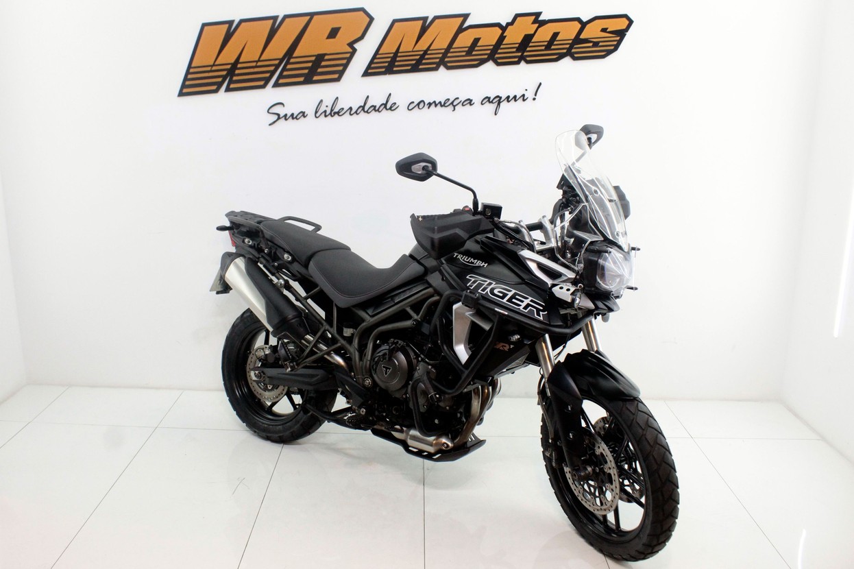 TRIUMPH TIGER 800 XRT