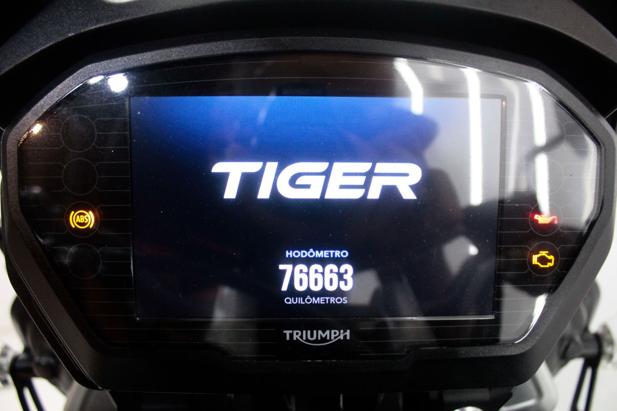 TRIUMPH TIGER 800 XRT