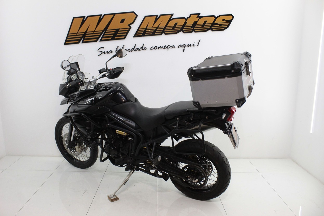 TRIUMPH TIGER 800XC