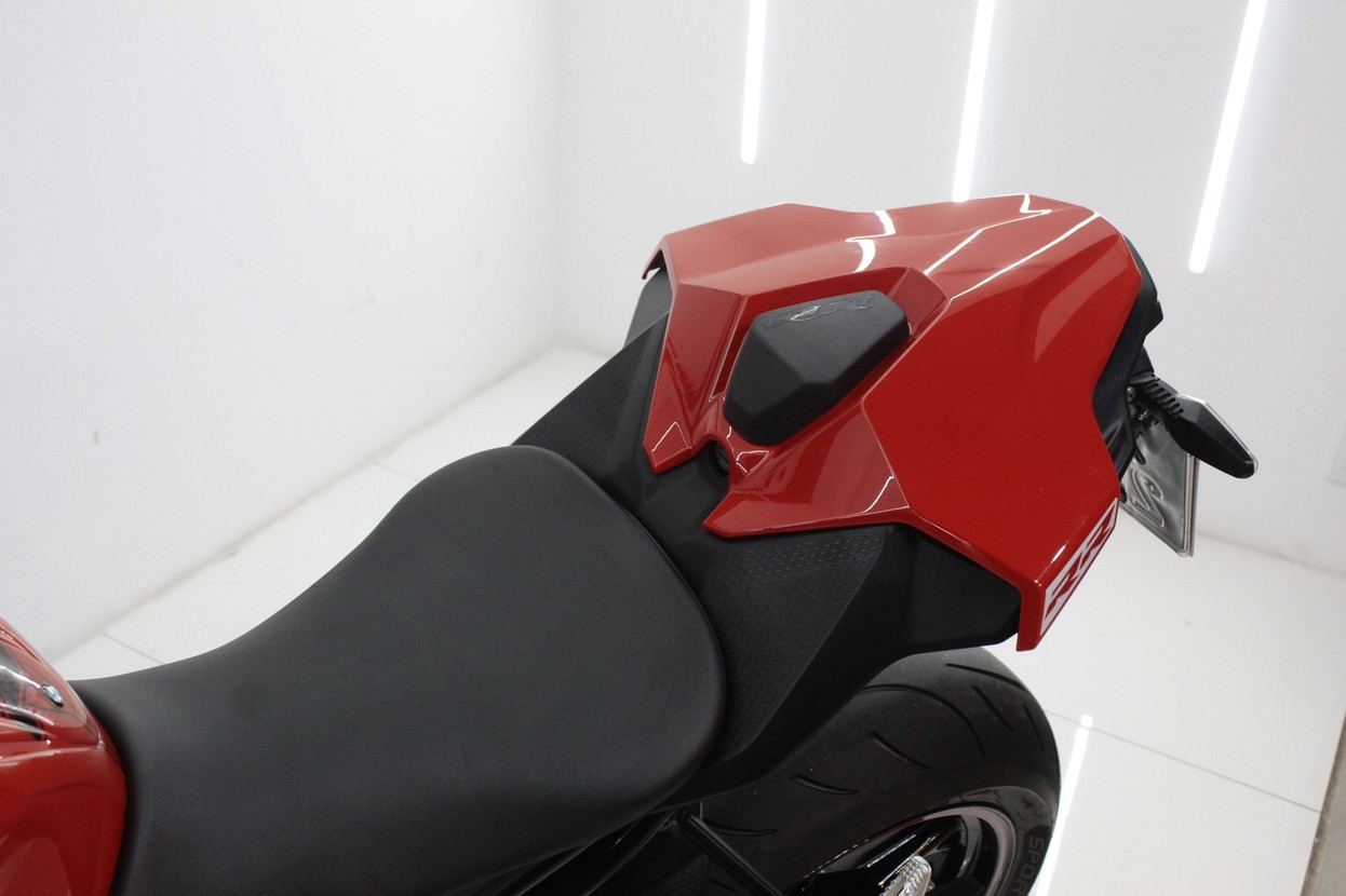 BMW S 1000 RR