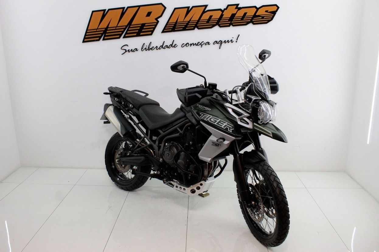 TRIUMPH TIGER 800 XCX