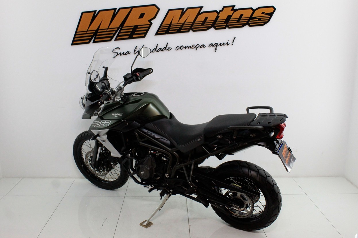 TRIUMPH TIGER 800 XCX