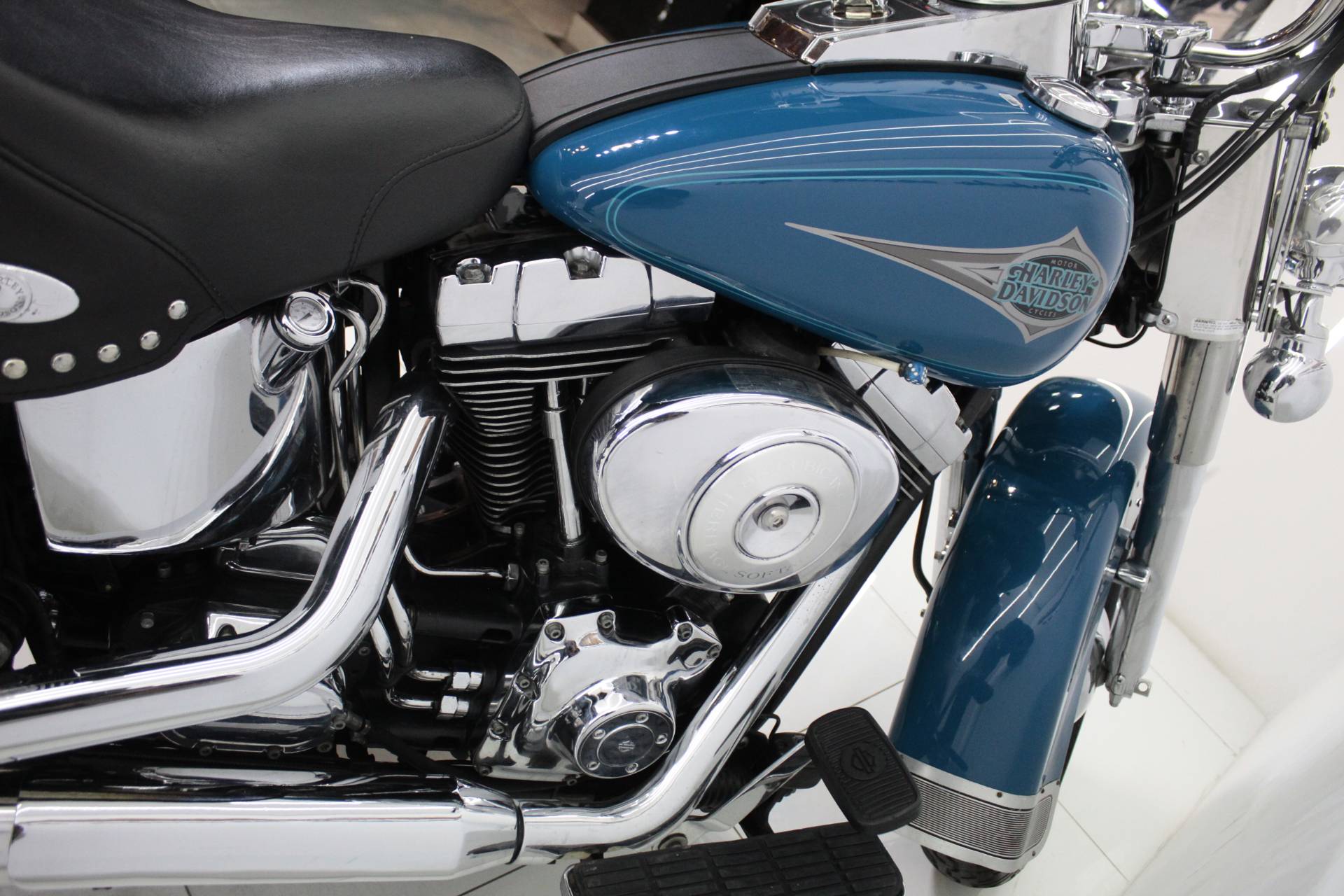 HARLEY-DAVIDSON HERITAGE SOFTAIL CLASSIC