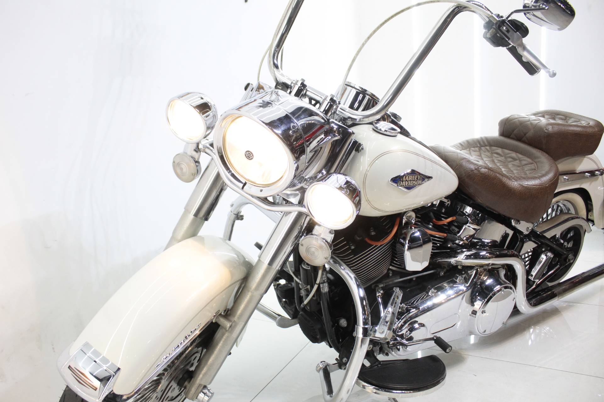 HARLEY-DAVIDSON HERITAGE SOFTAIL CLASSIC