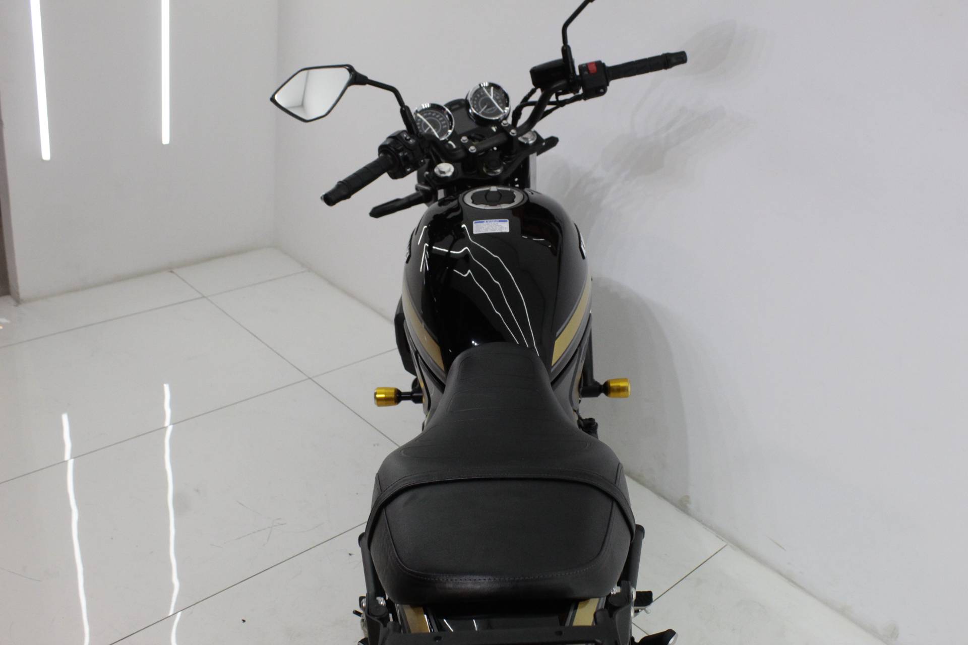 KAWASAKI Z650 ABS