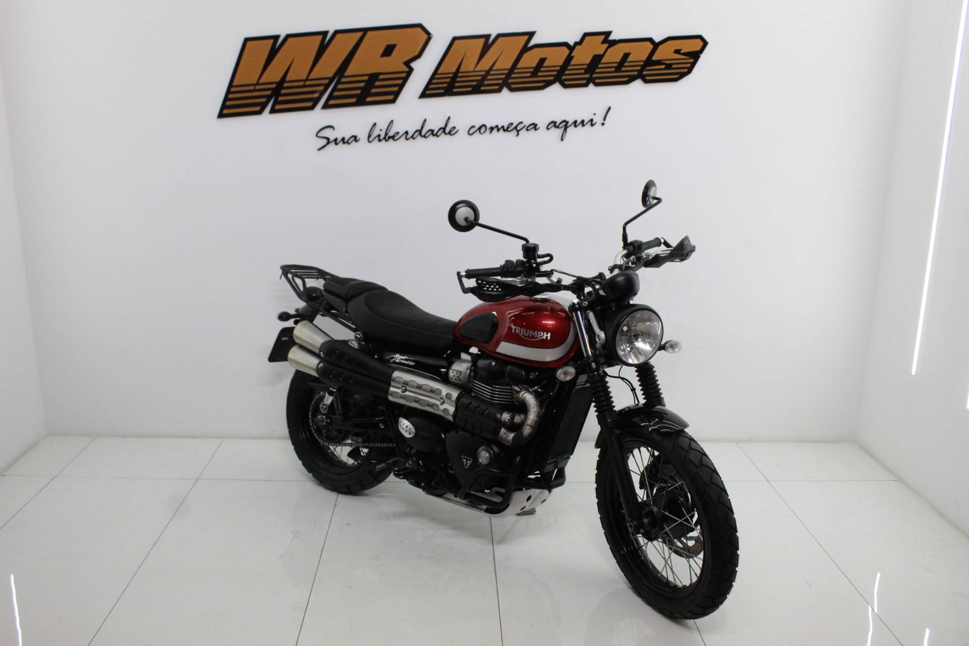 TRIUMPH STREET SCRAMBLER