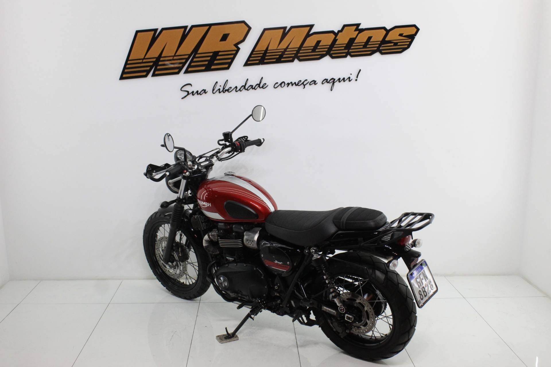 TRIUMPH STREET SCRAMBLER
