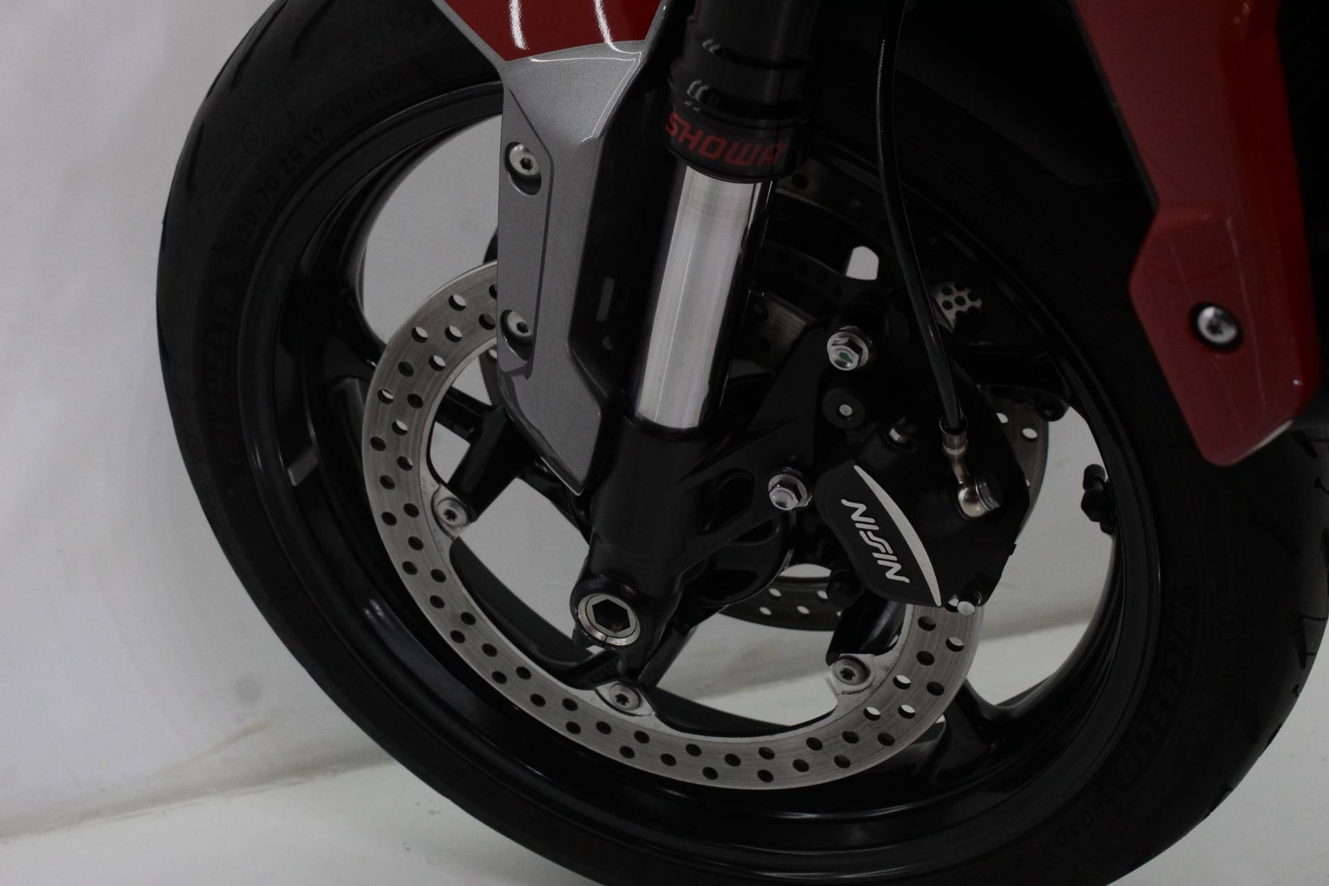 TRIUMPH TRIDENT 660