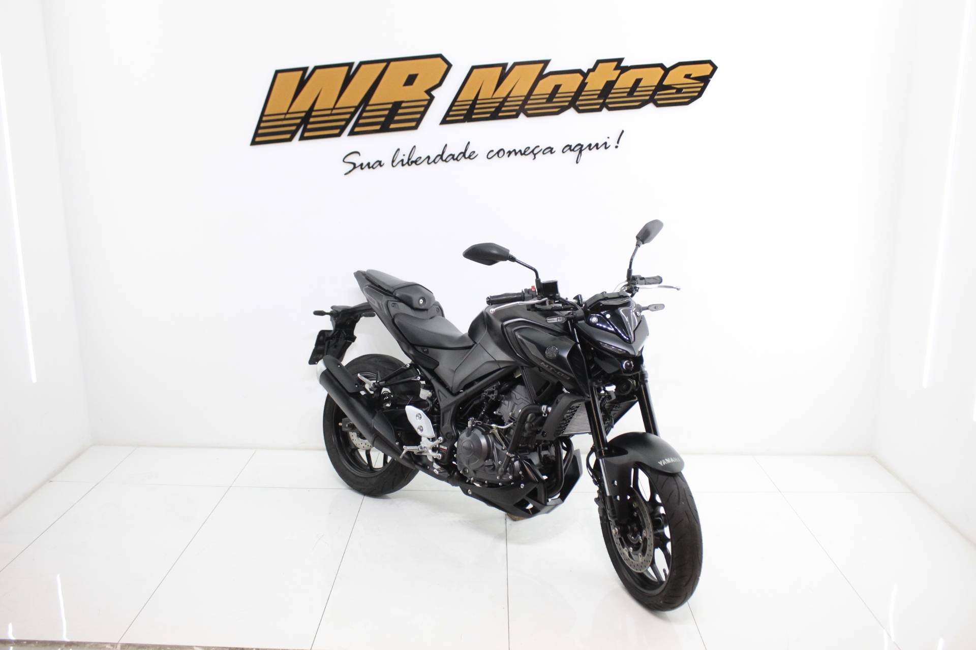YAMAHA MT-03 CONNECTED ABS