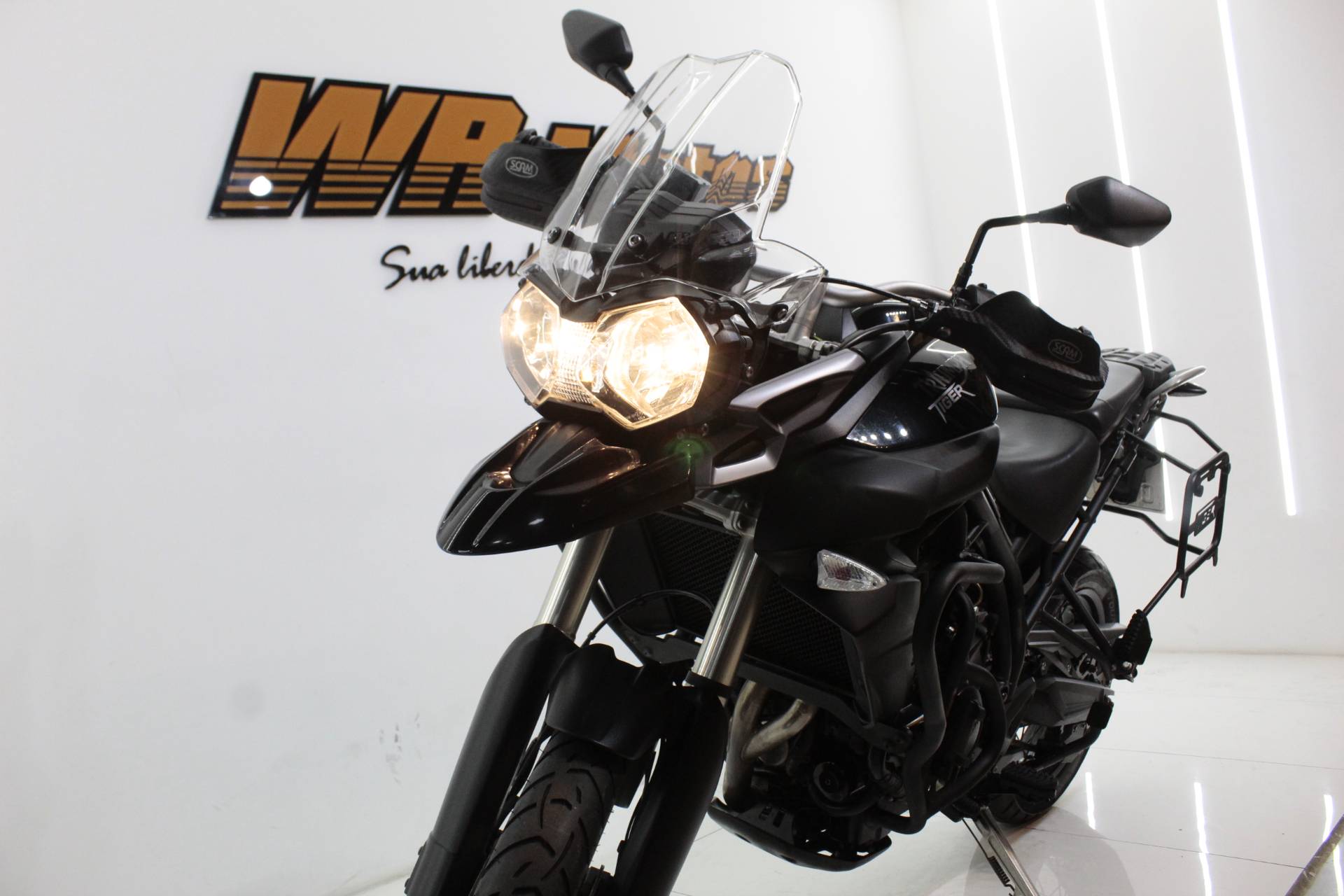TRIUMPH TIGER 800XC