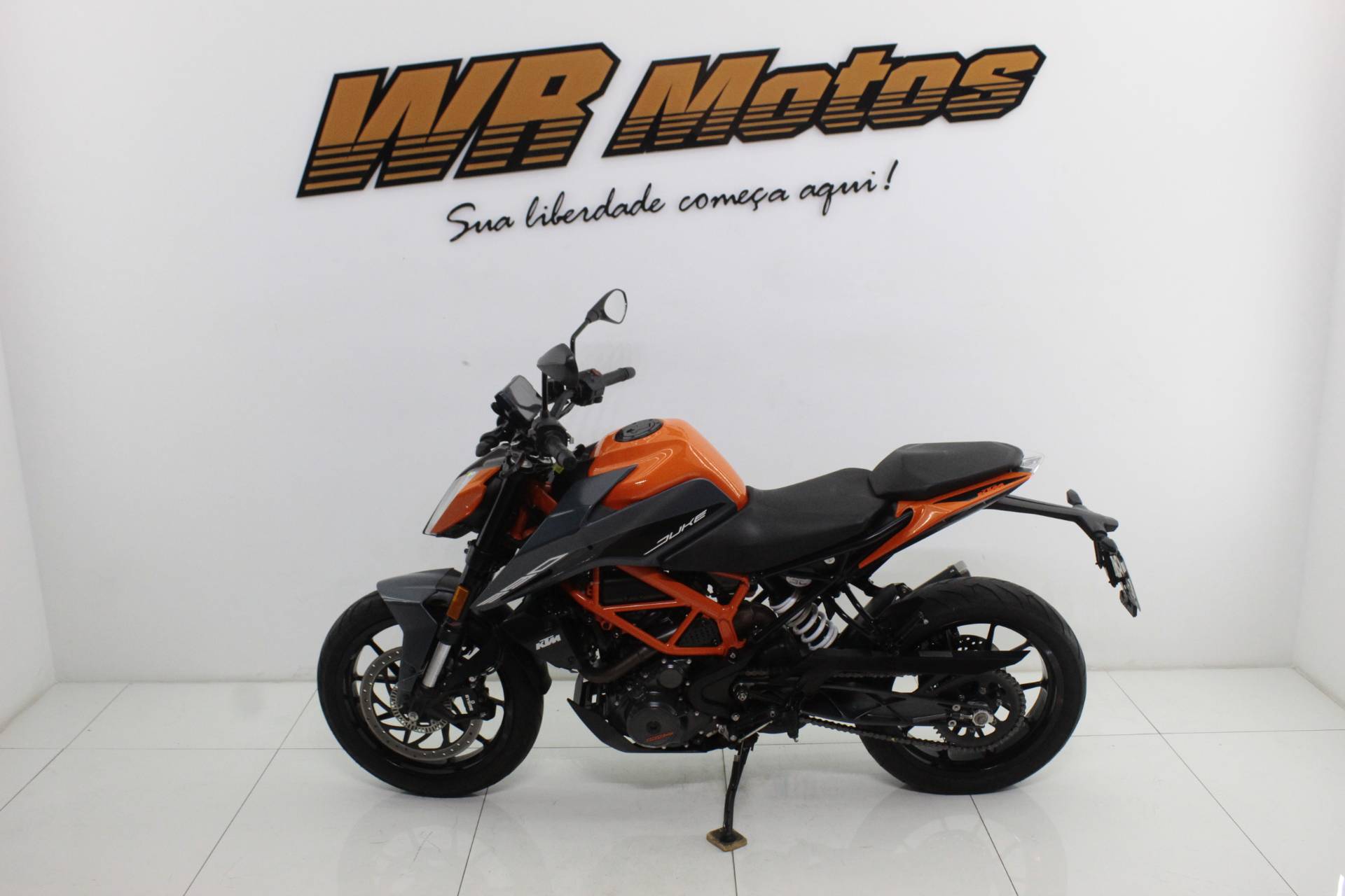 KTM DUKE 390 ABS