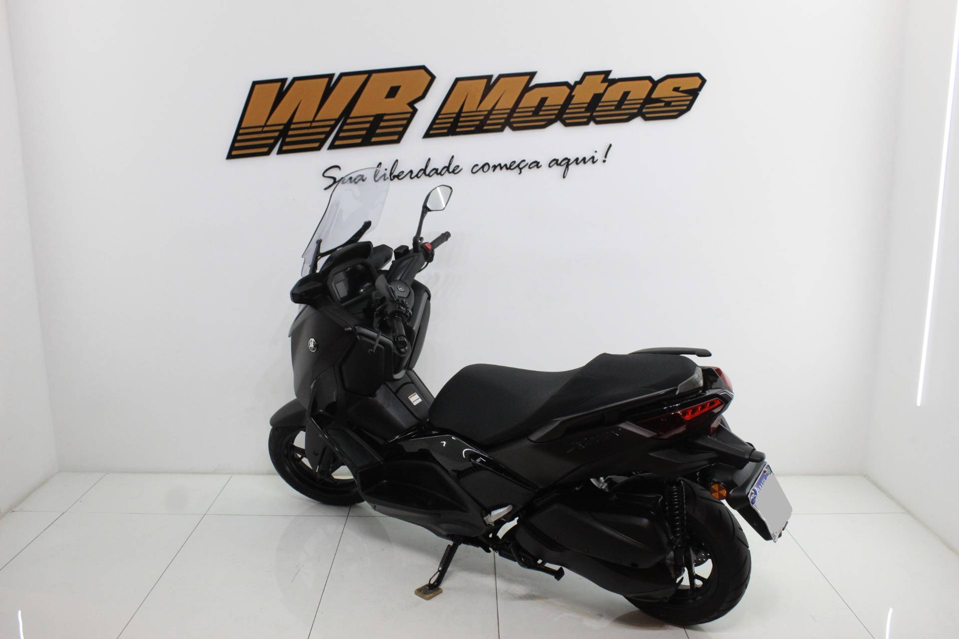 YAMAHA XMAX 300 CONNECTED ABS