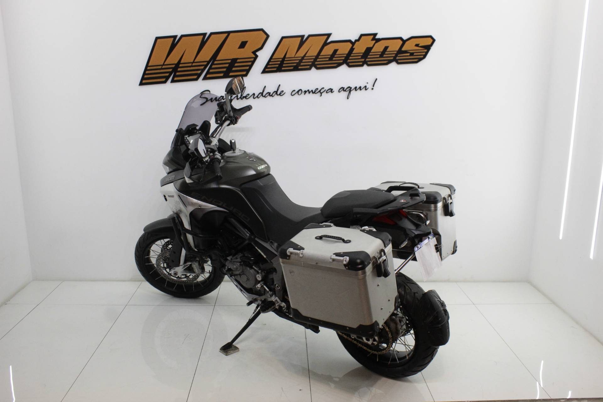 DUCATI MULTISTRADA 1200 V4 S
