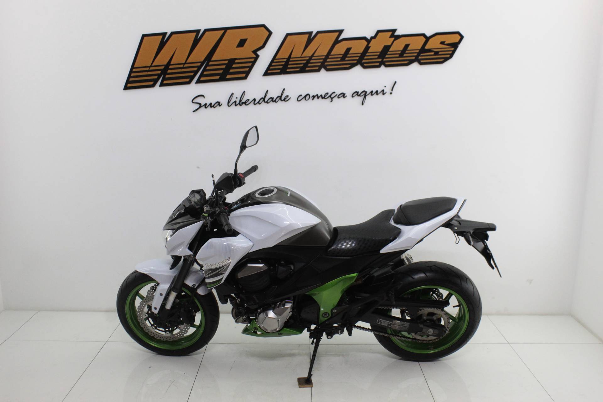 KAWASAKI Z800