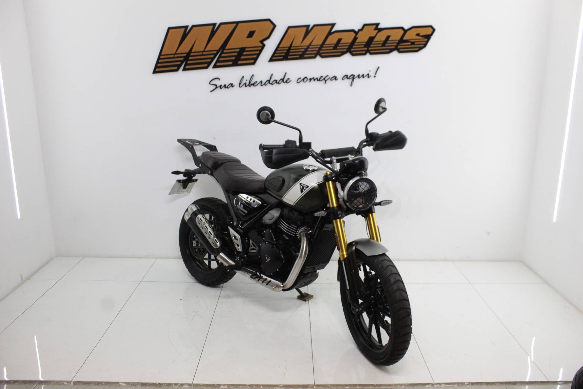 TRIUMPH SCRAMBLER