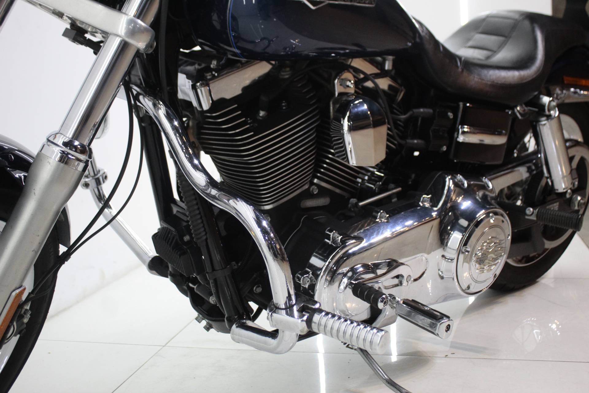 HARLEY-DAVIDSON DYNA SUPER GLIDE CUSTOM
