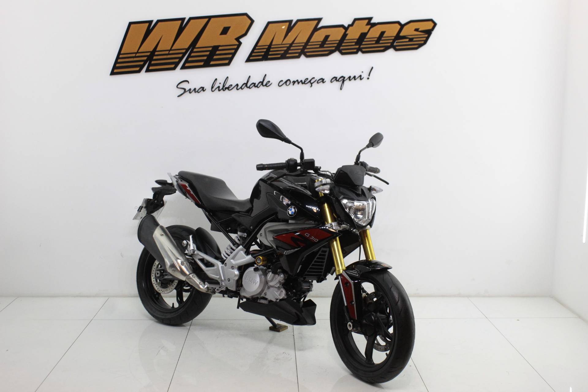 BMW G 310 R
