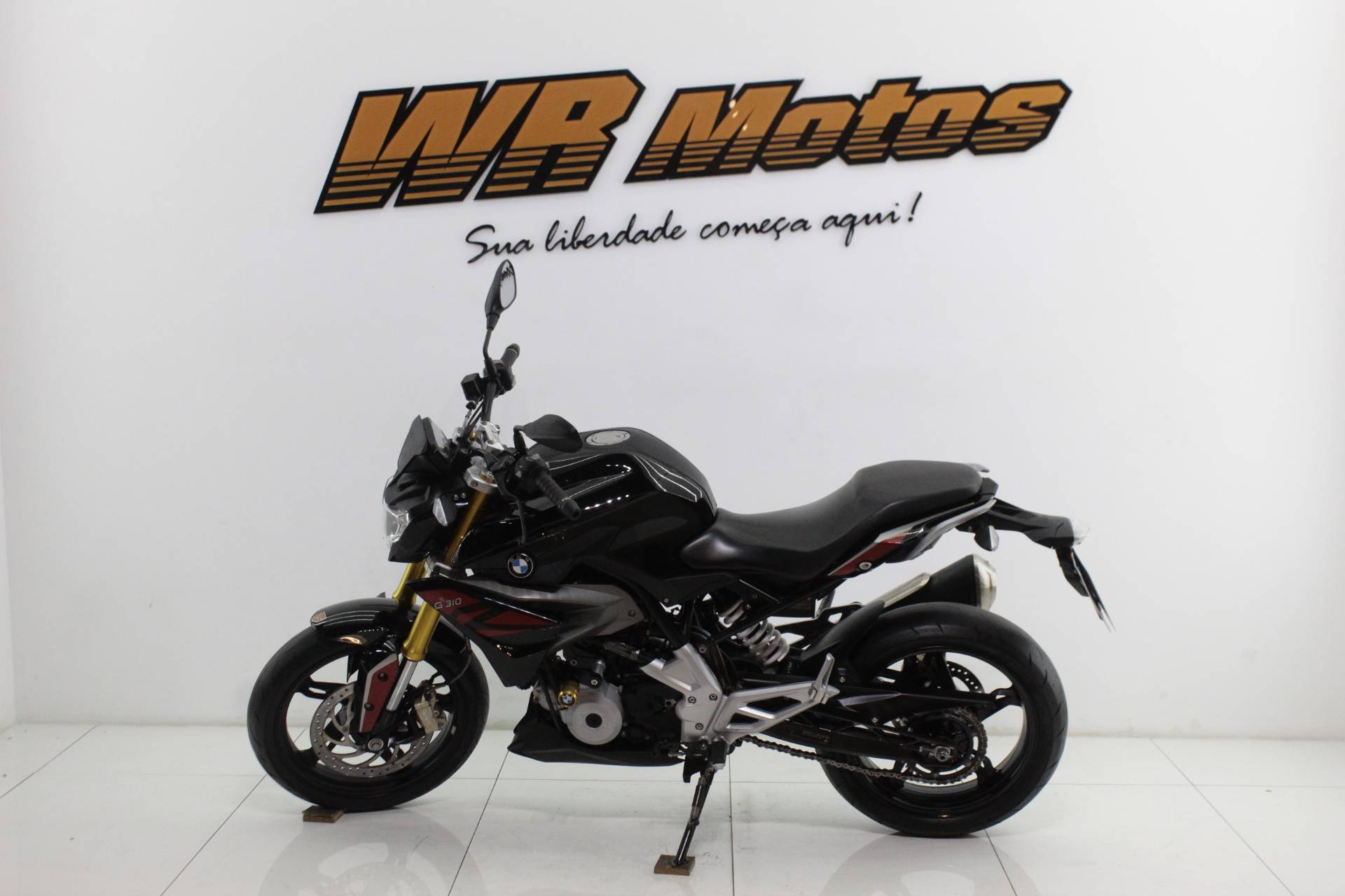 BMW G 310 R