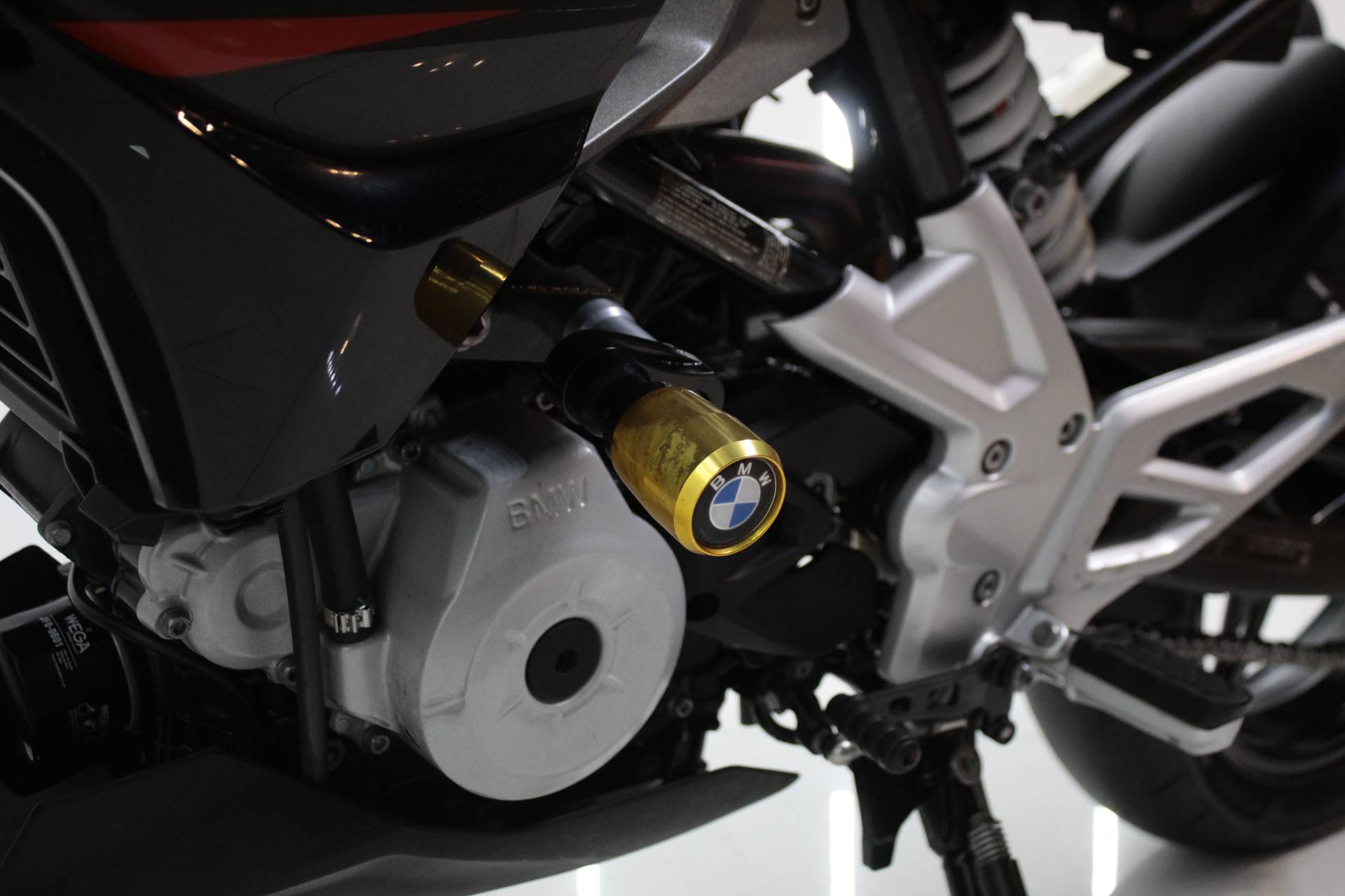 BMW G 310 R