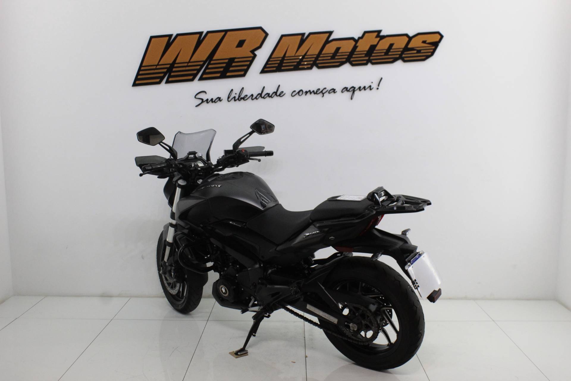 BAJAJ DOMINAR 400
