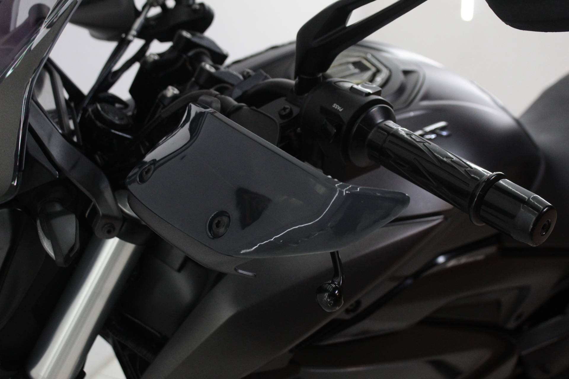 BAJAJ DOMINAR 400
