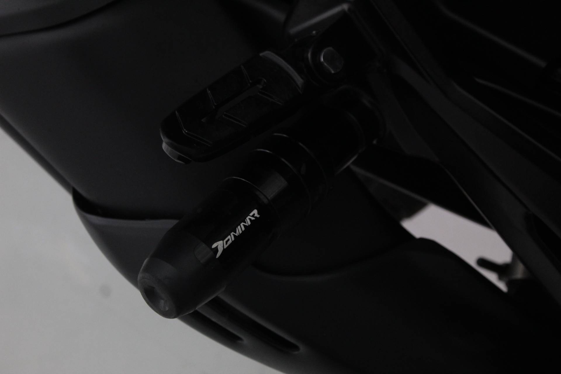 BAJAJ DOMINAR 400