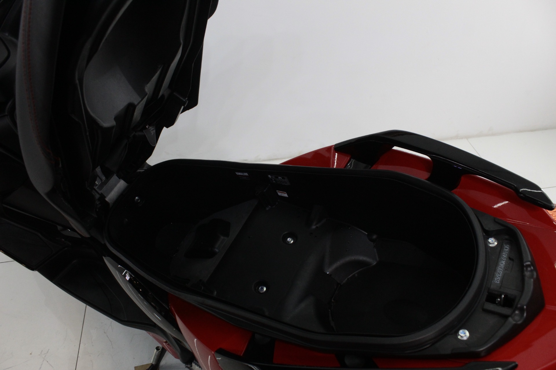 YAMAHA XMAX ABS