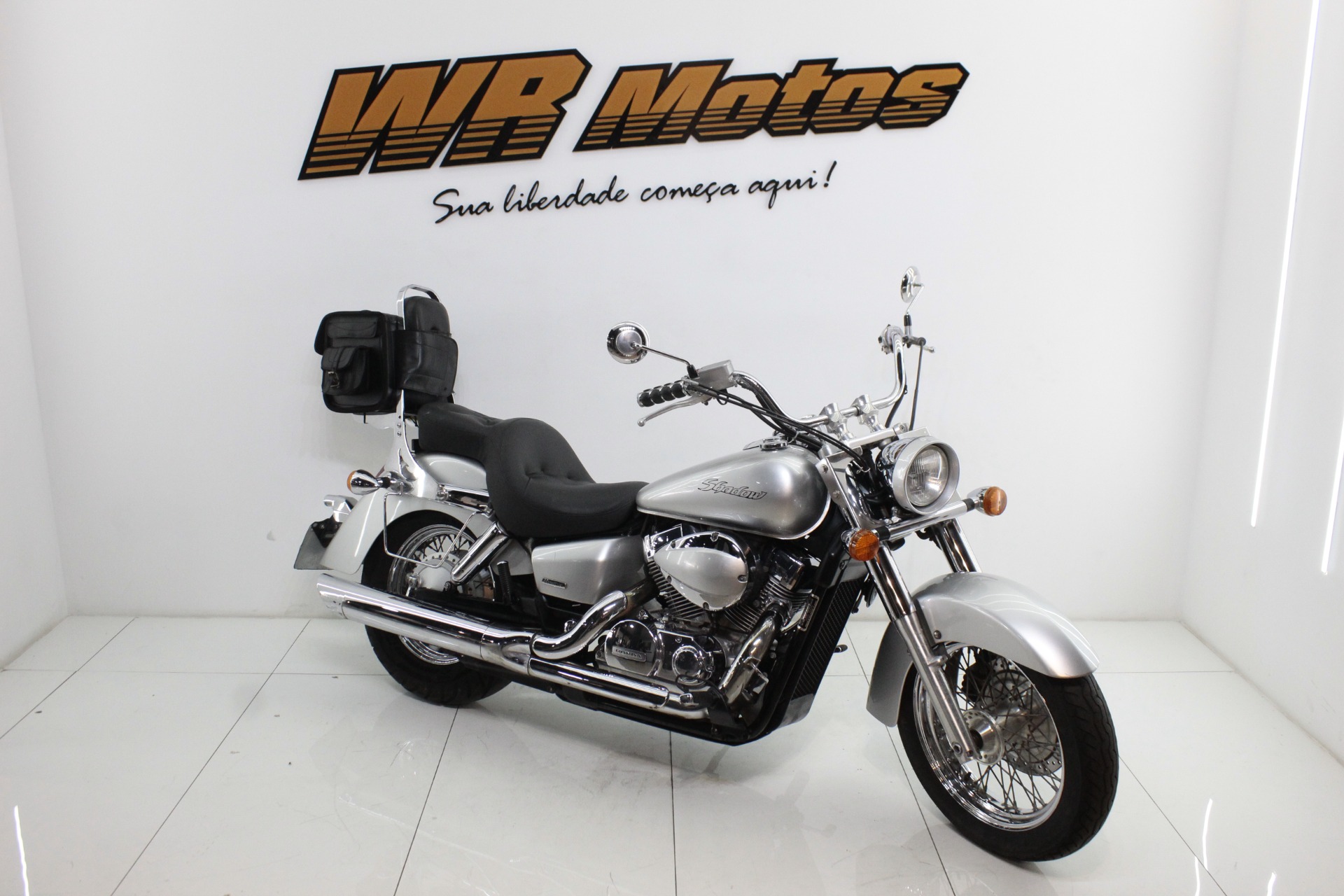 HONDA SHADOW 750