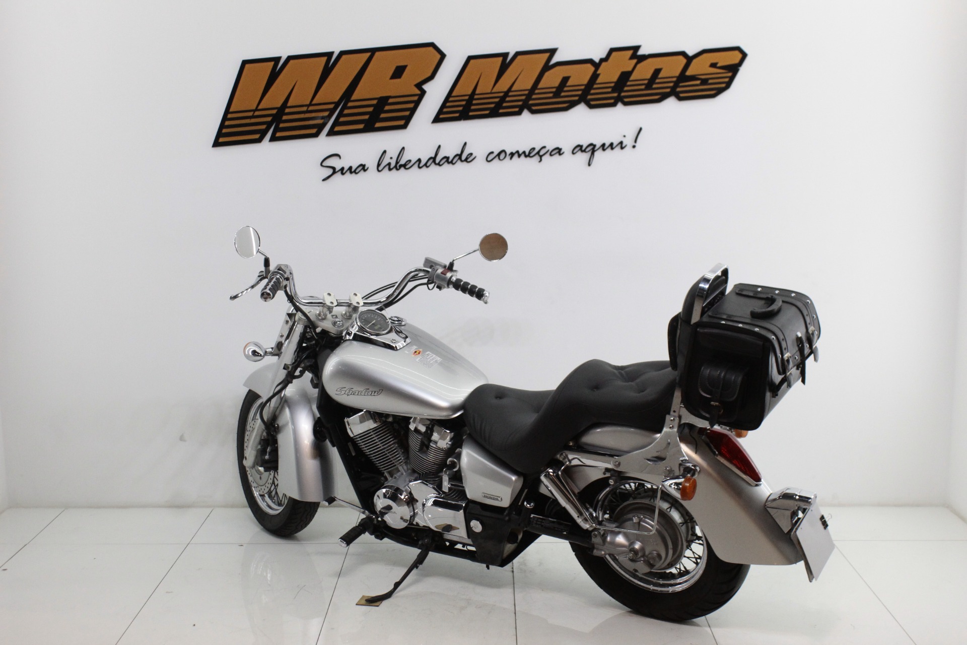 HONDA SHADOW 750
