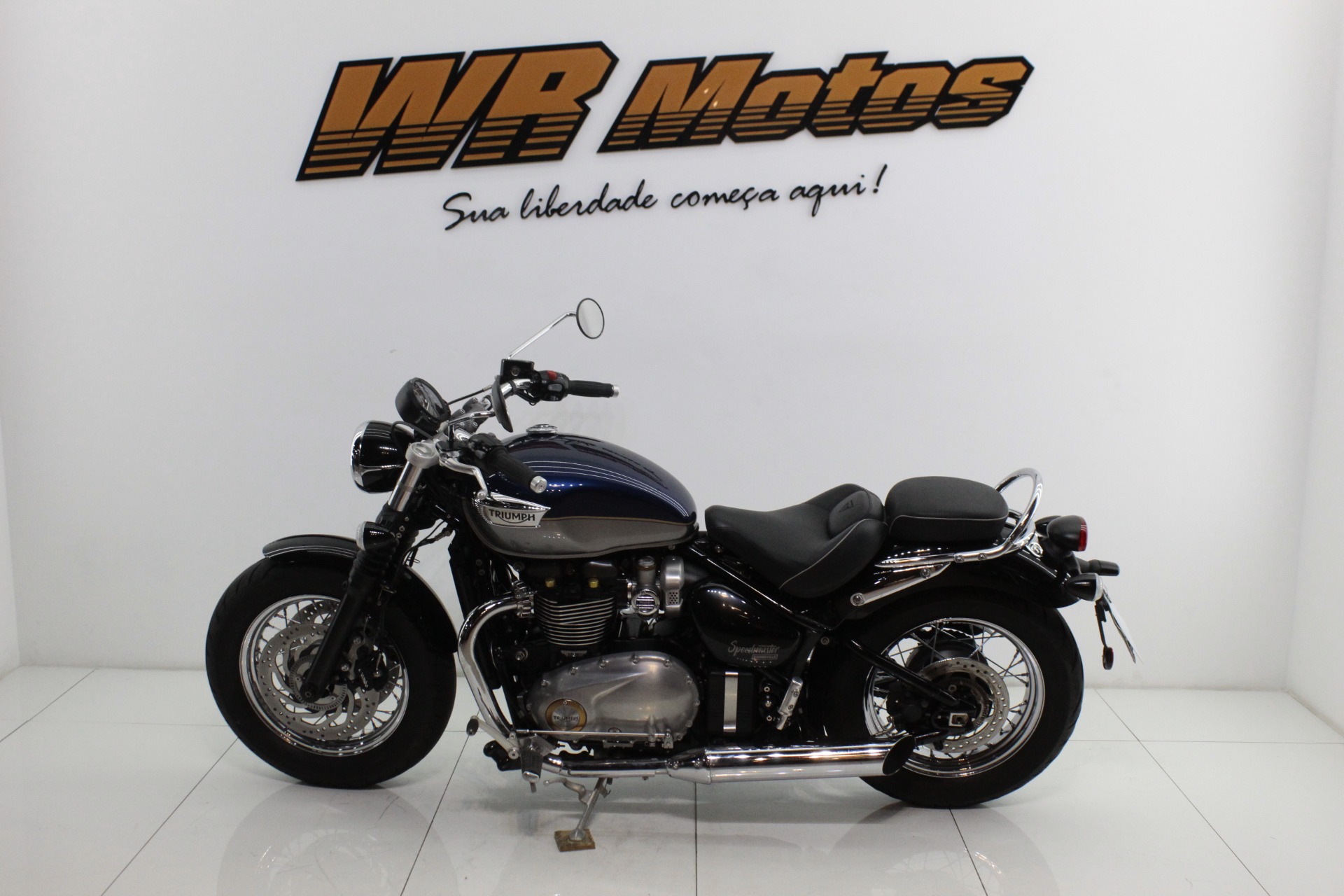 TRIUMPH BONNEVILLE SPEEDMASTER