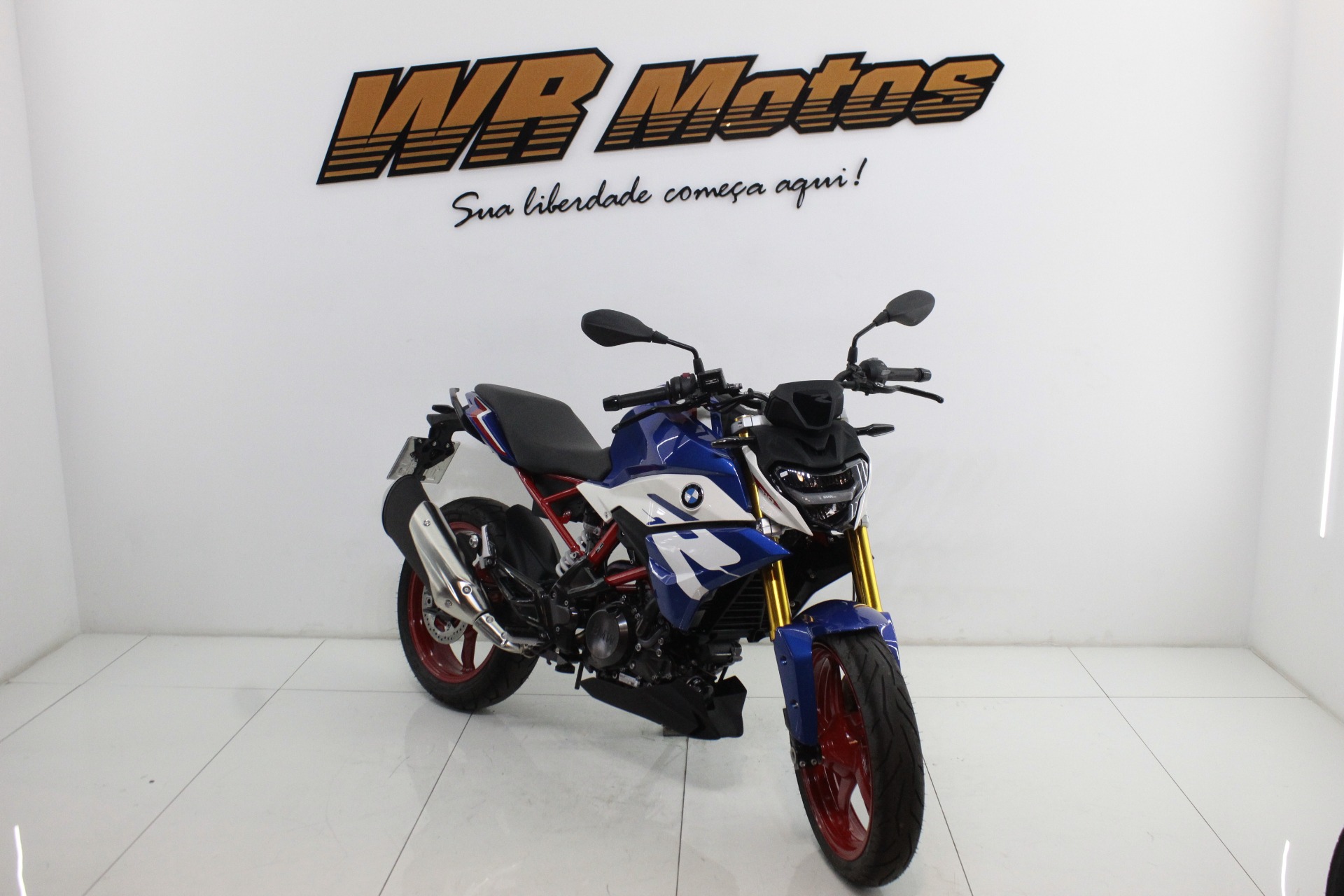 BMW G 310 R