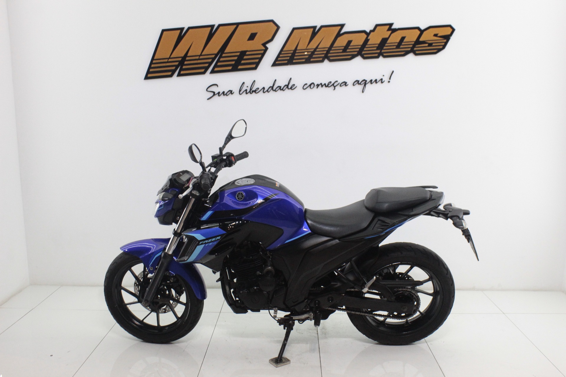 YAMAHA FZ25 FAZER ABS