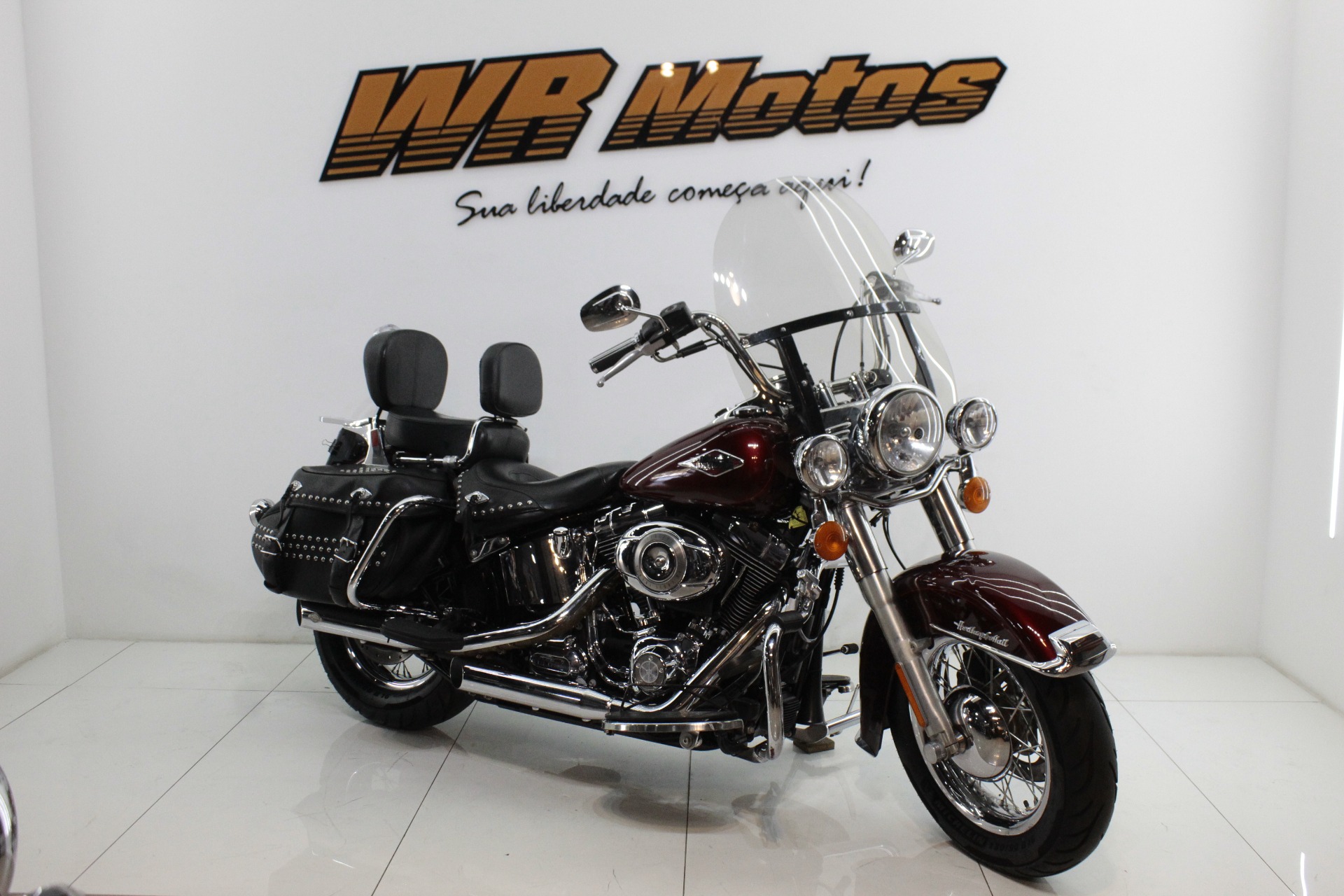 HARLEY-DAVIDSON HERITAGE SOFTAIL CLASSIC