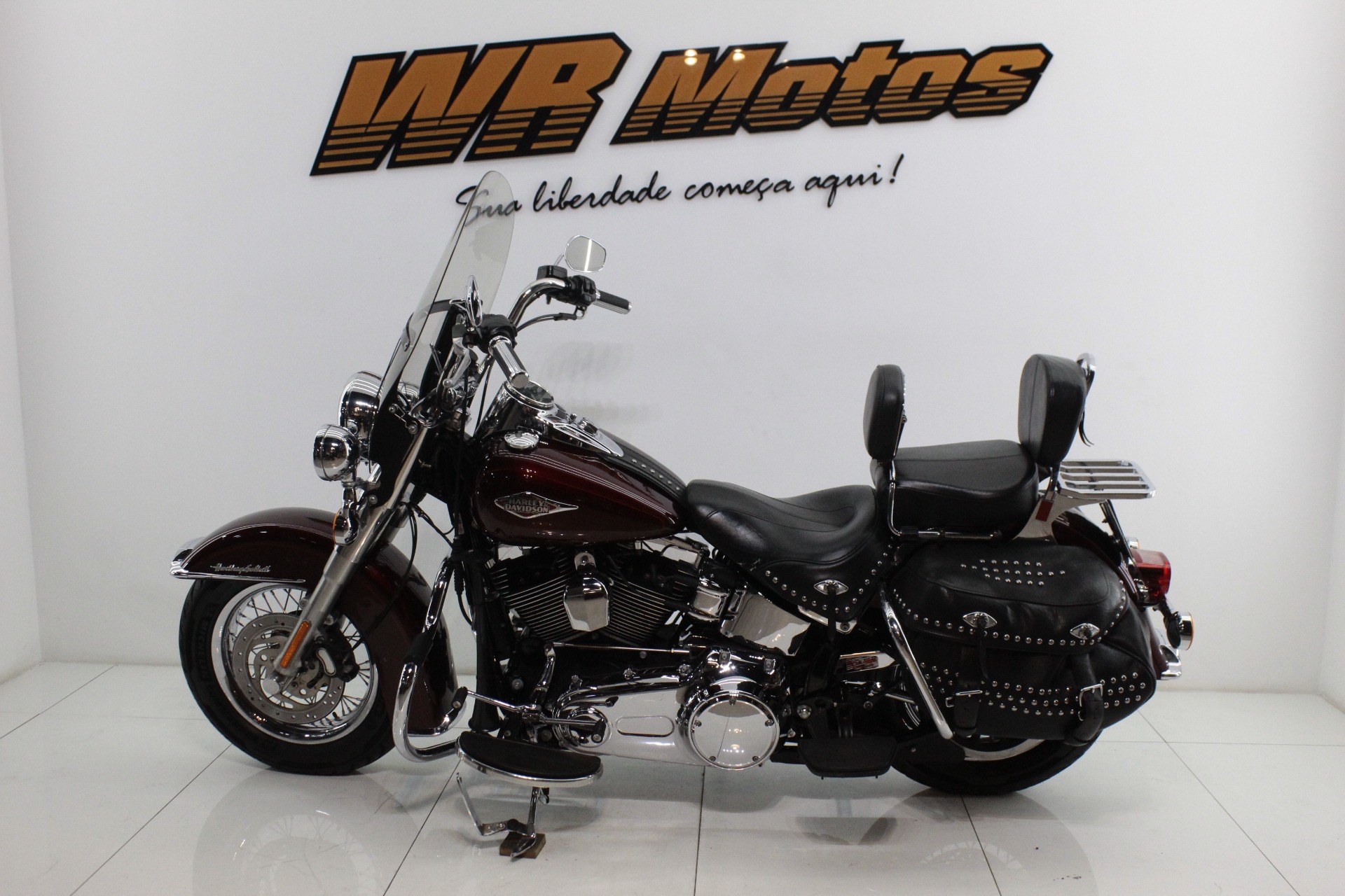 HARLEY-DAVIDSON HERITAGE SOFTAIL CLASSIC