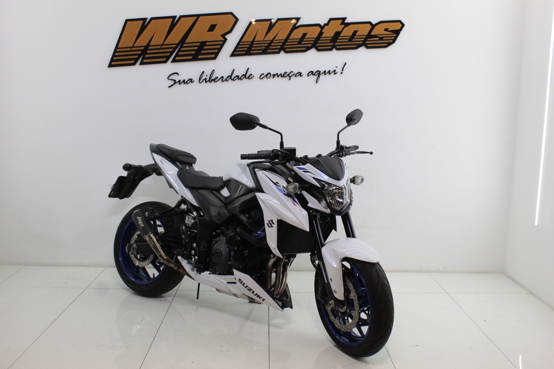 SUZUKI GSX S 750AZ