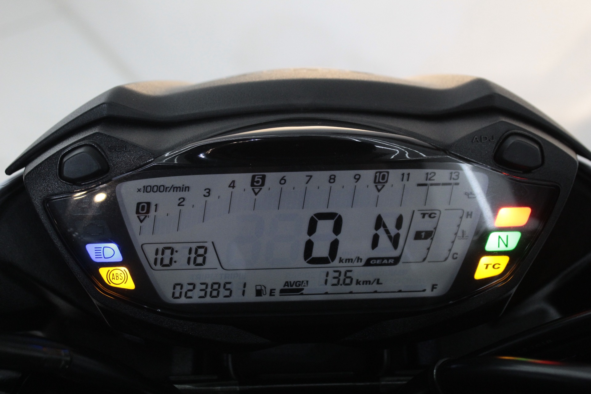 SUZUKI GSX S 750AZ