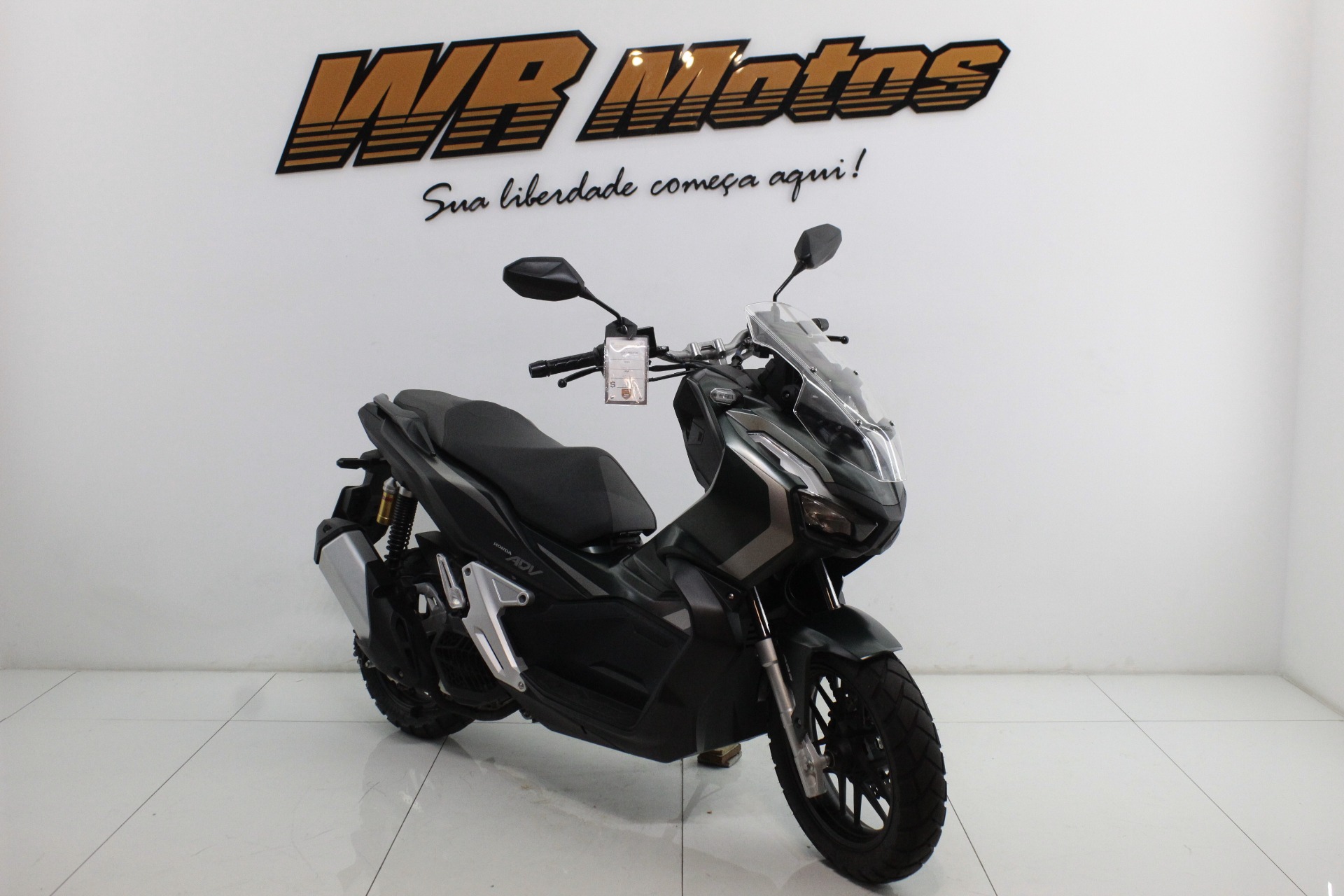 HONDA ADV 150