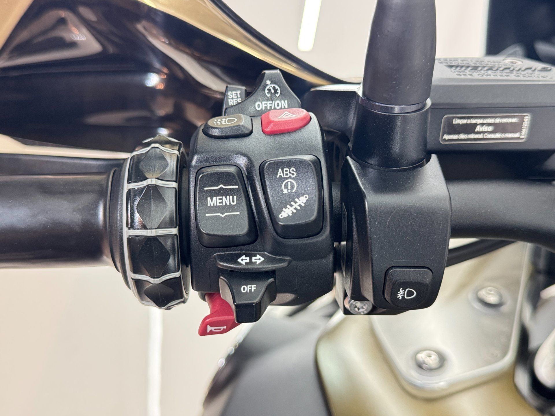BMW R 1250 GS ADVENTURE PREMIUM + EXCLUSIVE 