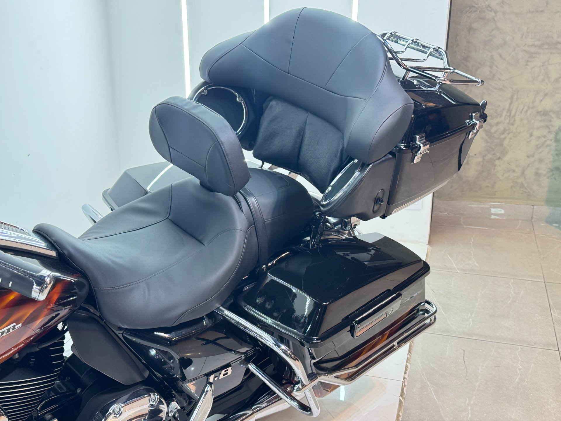 HARLEY-DAVIDSON STREET GLIDE
