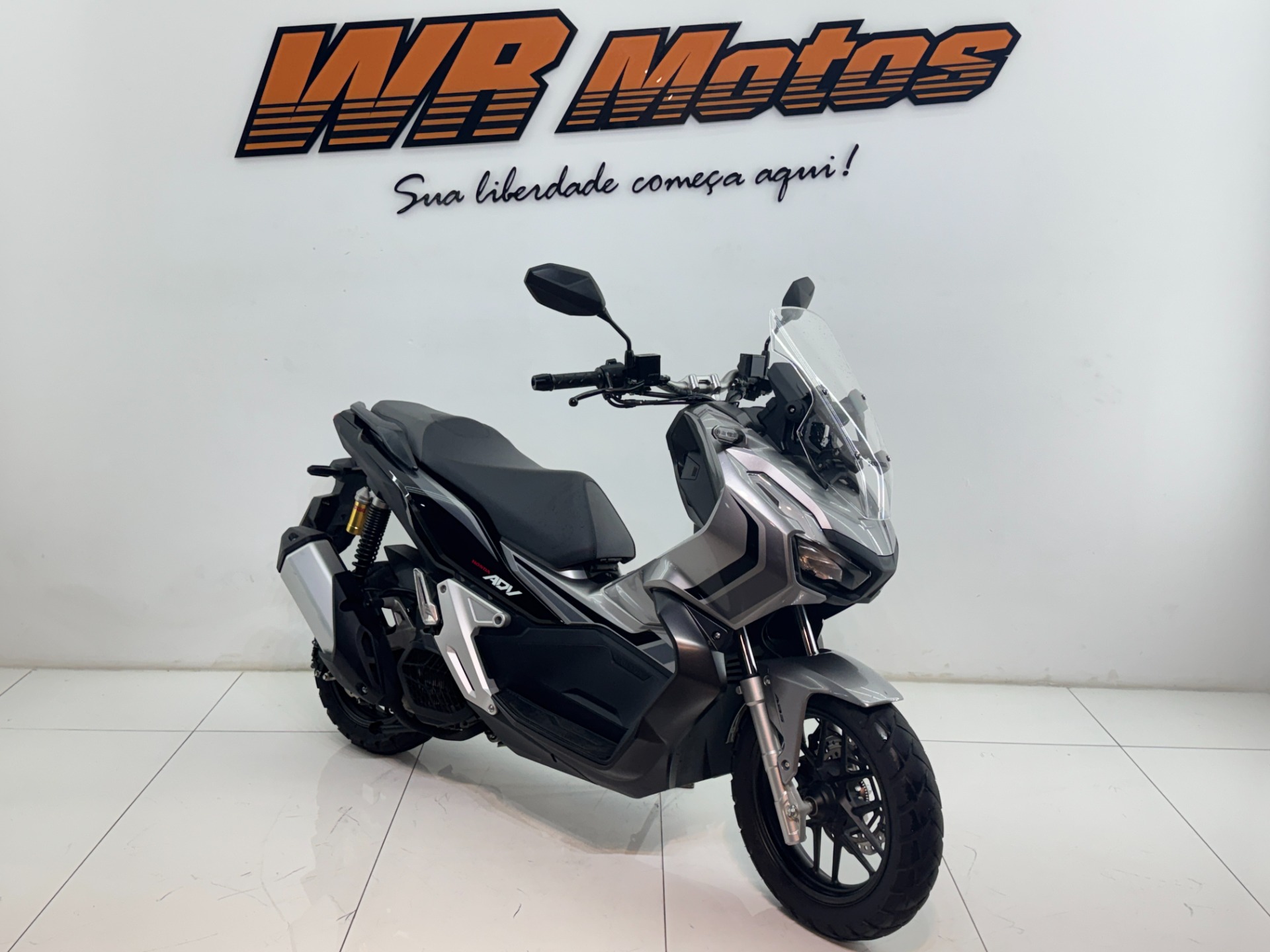 HONDA ADV 150